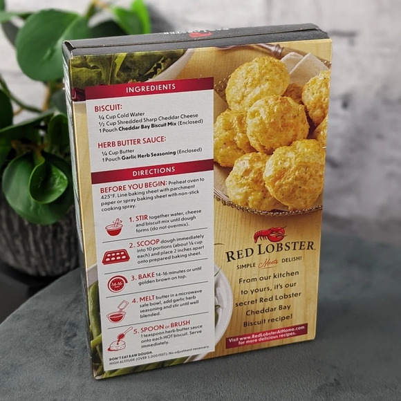 (2) Red Lobster Cheddar Bay biscuit mix 11.36oz, 2 boxes ("no contents") - Picture 2 of 4